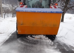 Posyp komunikací posypovou solí